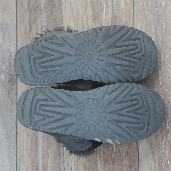 Ugg Gita Twinkle Bow Mini Women Ankle fur booties shoes sz 6 - Picture 9 of 12